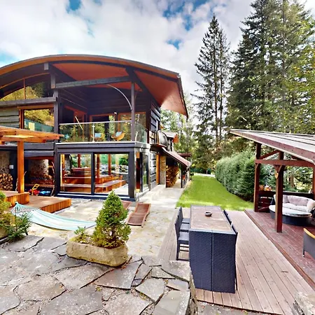 V Srdci Lesa Chalet *